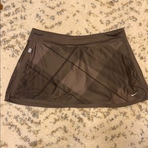 NIKE Dri fit green brown skort